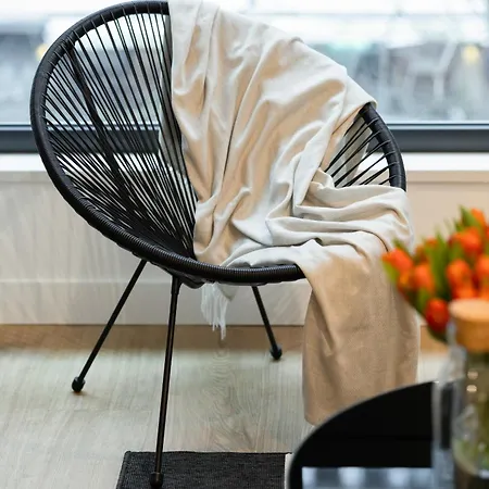 Deluxe In The Center By Renters