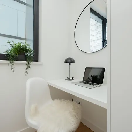 Apartment Deluxe In The Center By Renters